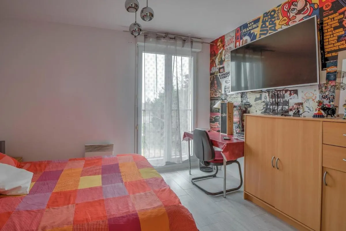 Maison Rimbaud Saint-Denis-les-Bourg